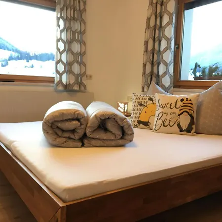 Apartment Haus Bienenhoamat *
